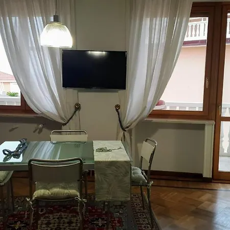 Lulu Apartment *